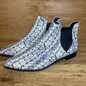 Cole Haan Hara Python Snakeskin Embossed Leather‎ Women's 9.5 B Chelsea Boots